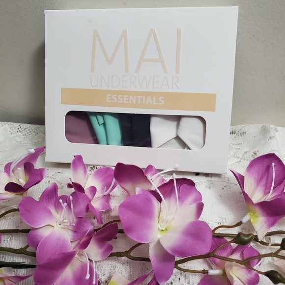 Mai Underwear 4pc/pack + a free active top - Picture 2 of 7